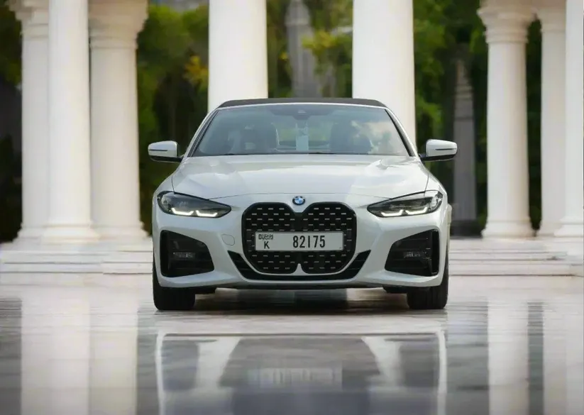 بي إم دبليو 430I 2024 أو ما يماثلها